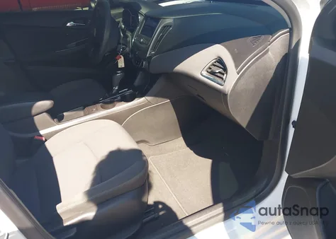 2019 Chevrolet Cruze Lt z USA, uszkodzony, nr VIN 1G1BE5SM2K7115242